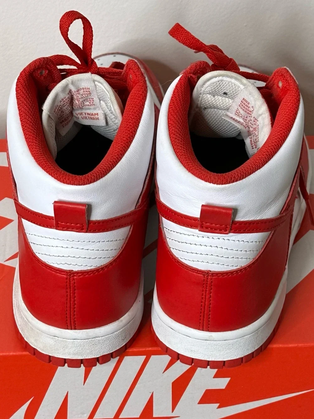 Nike Dunk High Championship Red DB2179-106 7 Youth